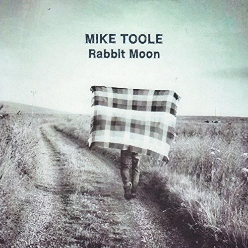Spiele Rabbit Moon von Mike Toole auf Amazon Music ab