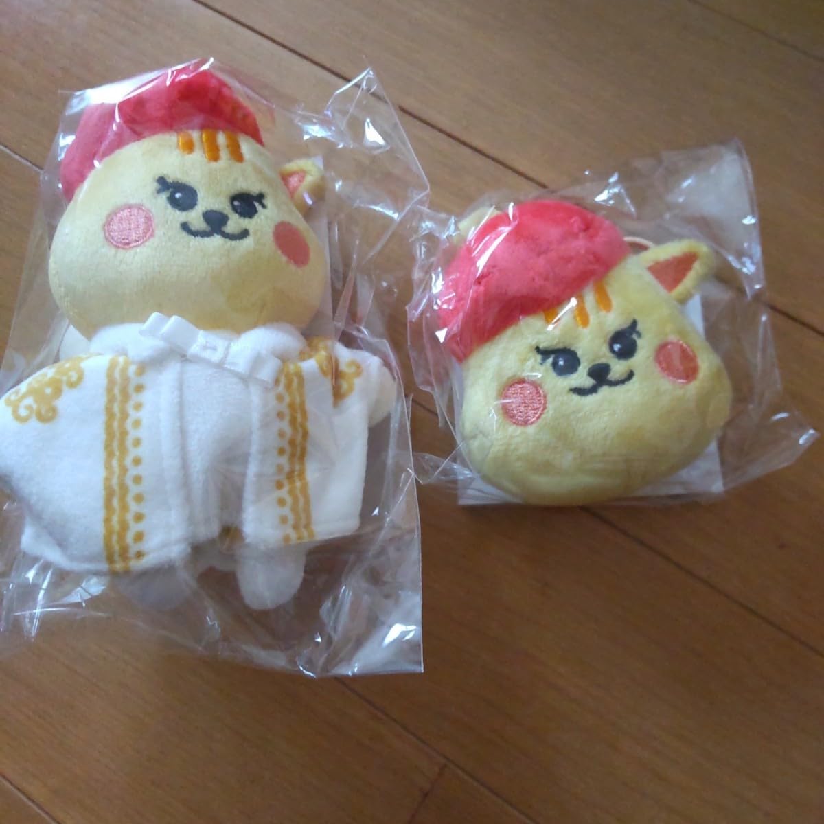 NiziU バッグチャームバックチャームマスコットキーホルダーNIZOO