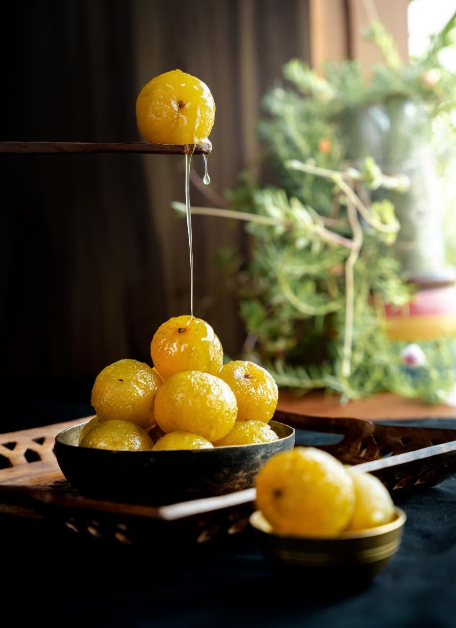 Nuskha Kitchen Amla Murabba | Amla Murabba in Mishri | Rich in Vitamin C | Vitamin C | 1 kg