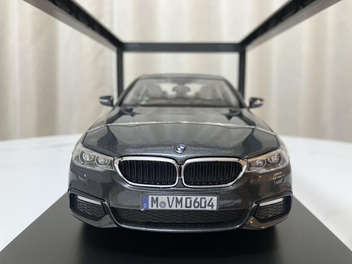 Amazon.co.jp: 京商オリジナル 1/18 5シリーズ G30 ブラック