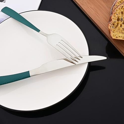 Miniatura 37 de JASHII Juego de cubiertos martillados modernos de acero inoxidable con mango dorado y blanco, decoración de lujo, servicio para 4, pulido espejo