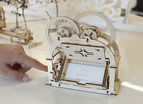 Miniatura 5 de Ugears Rompecabezas mecánico Etui 3D, bloques de construcción de madera, soporte decorativo para tarjetas de visita de escritorio, juego de