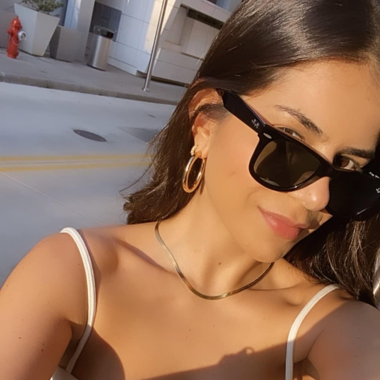 sovesi Chunky Gold Hoop Earrings for Women with 925 Sterling Silver Post, 14K Gold Plated Small Thick Gold Hoops Earrings for Women - Image 3