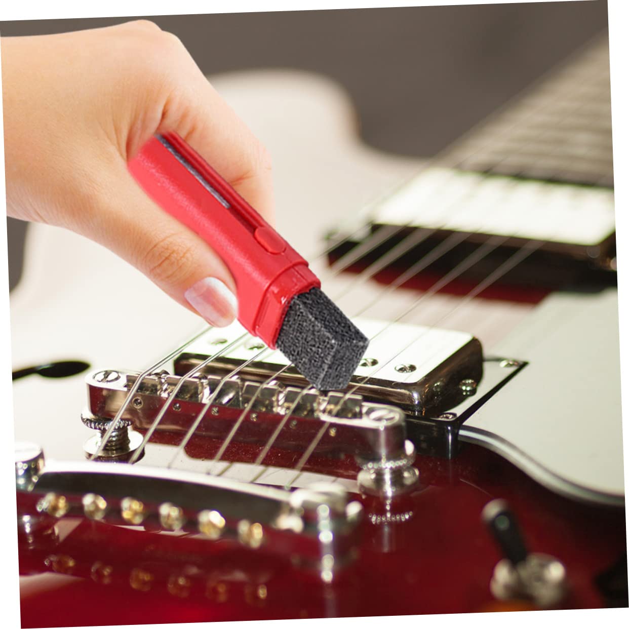 Toyvian 5pezzi Pulitore Per Corde Di Chitarra Riutilizzabile Strumento Di Pulizia Per Strumenti Musicali Tono Brillante Delle Corde Facile Da Trasportare e Utilizzare Con La Chitarra