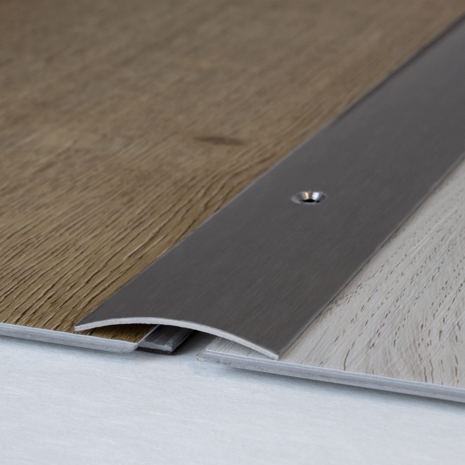 Übergangsprofil | Edelstahl | Edelstahl poliert | Breite 37 mm | Höhe 4 mm | Länge 2700 mm | Seitlich gebohrt | Übergangsschiene | 1 Stück