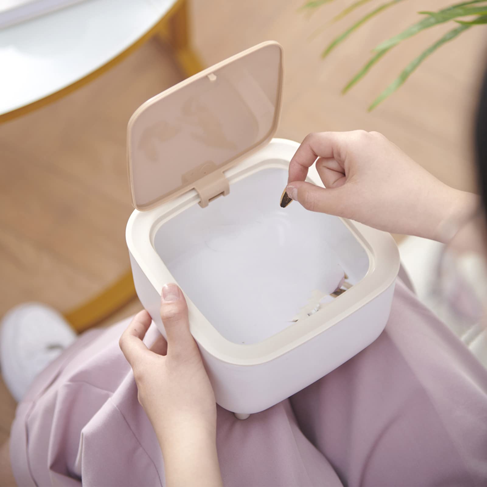 Kleine Tafelafvalemmer Met Deksel - Compact En Hygiënisch Voor Bureau Keuken Badkamer