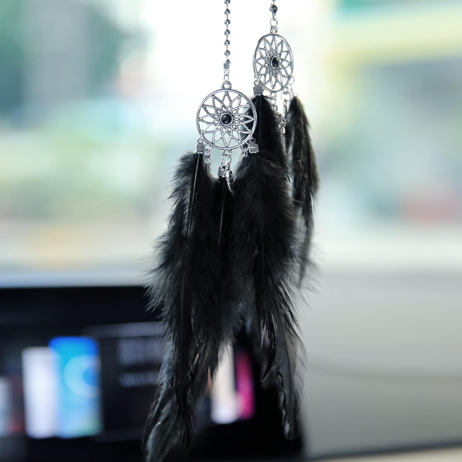Mini Dream Catcher Car Interior Rearview Mirror Hanging Decor Nature Feather Small Boho Car Charms Pendant Accessories (Black)