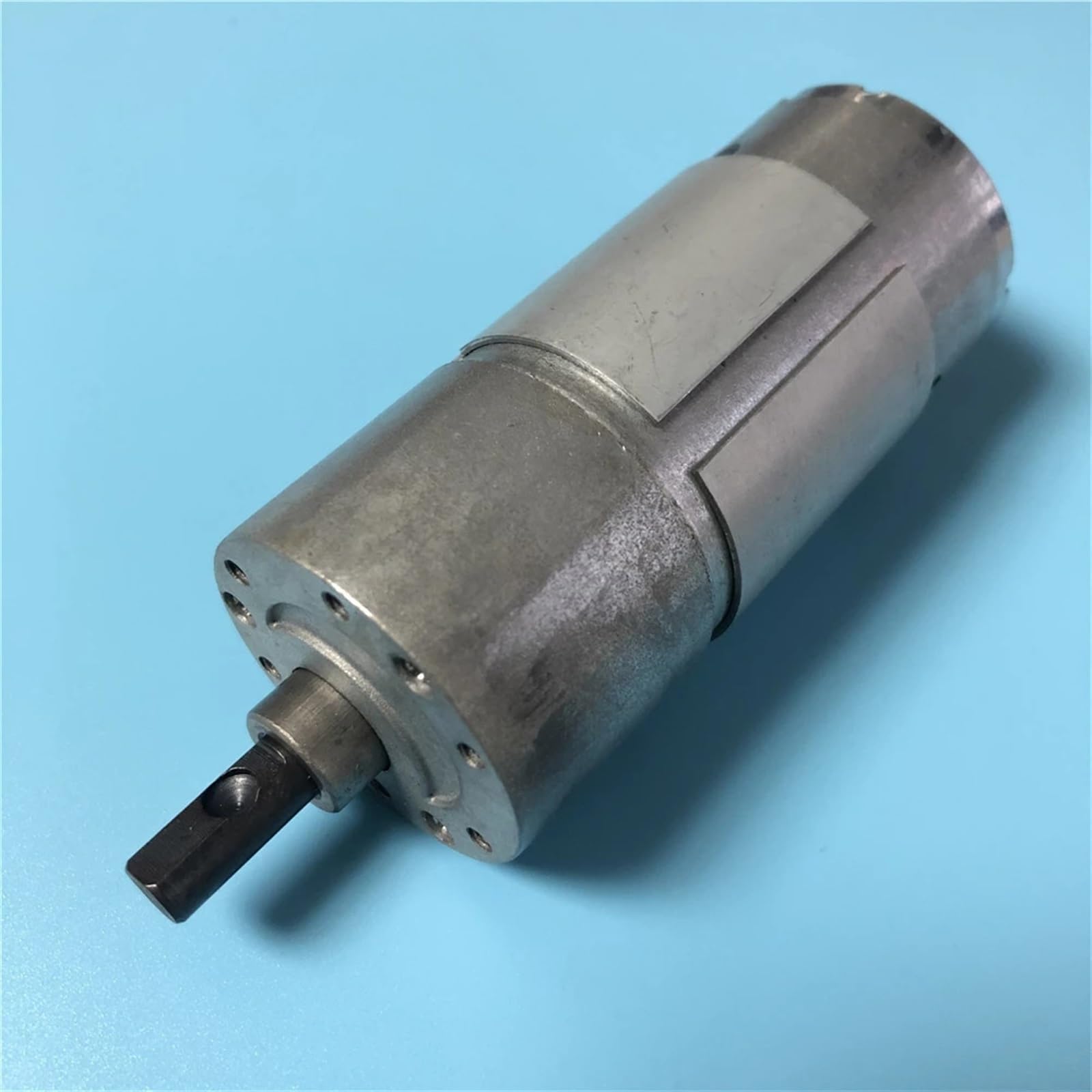 Moteur à engrenages CC 37mm 12V 37GB550 idéal pour réparer un verrou de parking