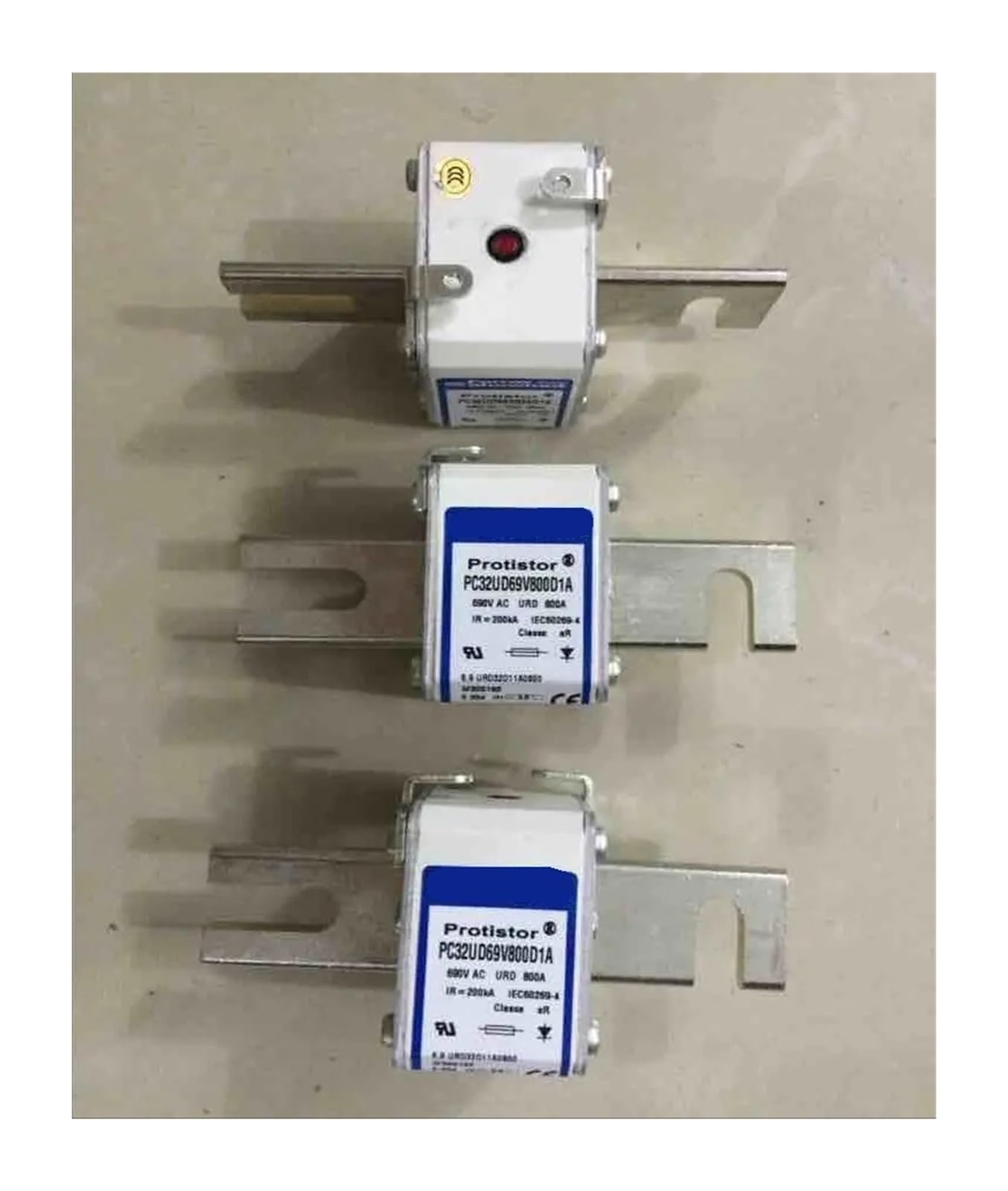 Fusible PC32UD69V800D1A Mersen protège vos onduleurs industriels