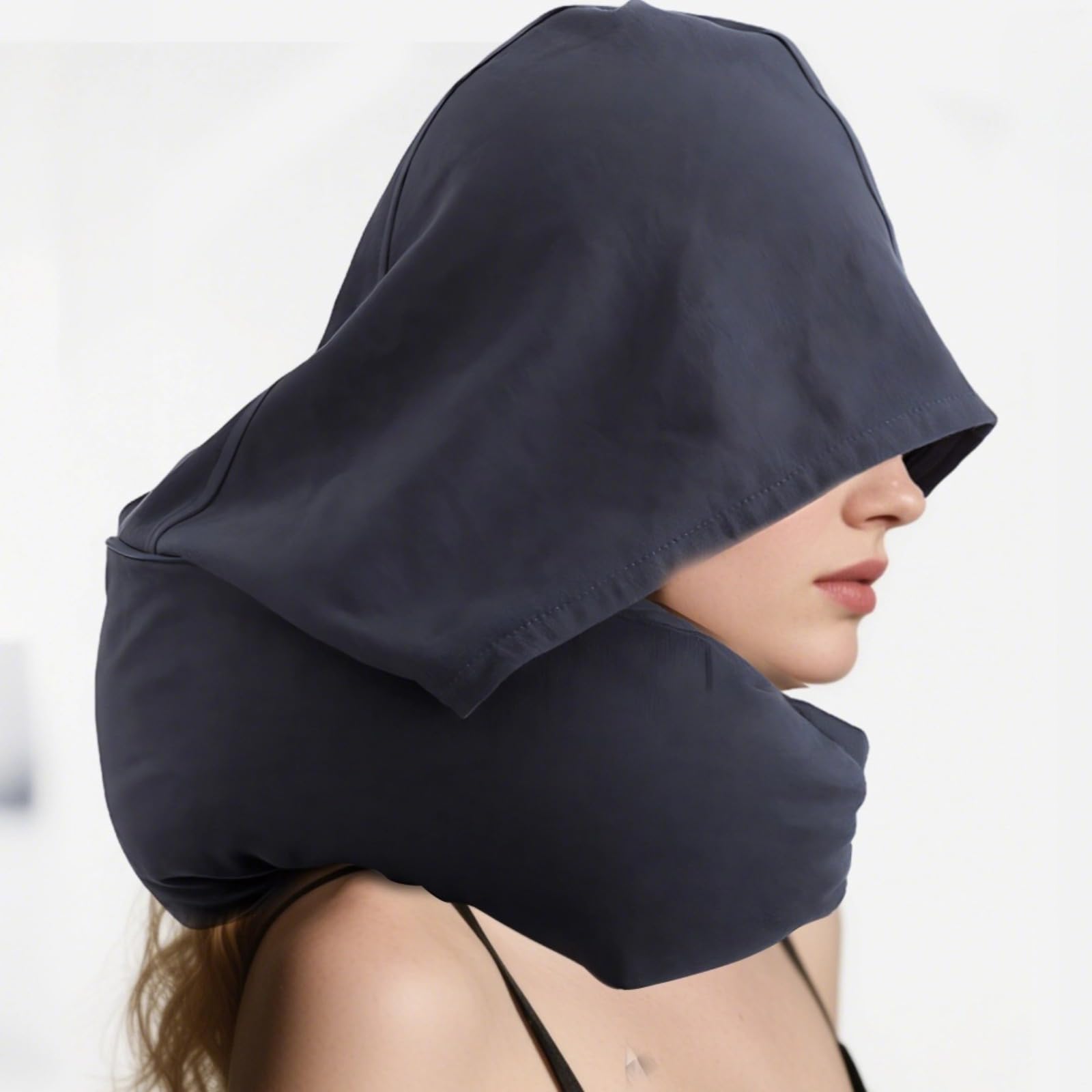 Almohada de cuello de viaje rellenable azul marino con capucha, bolsa compacta, cómoda para viajar