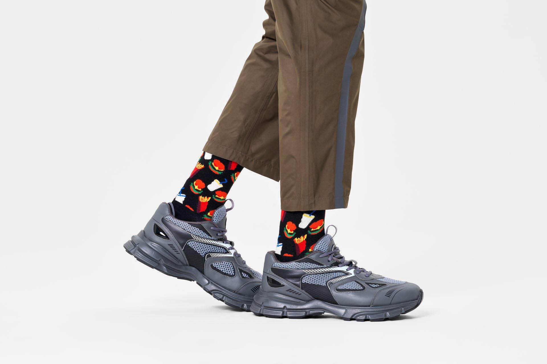 Happy Socks, Crew Socks, Hamburger Sock for Men and Women Size 41-46, Black, 7-11 - Image 3