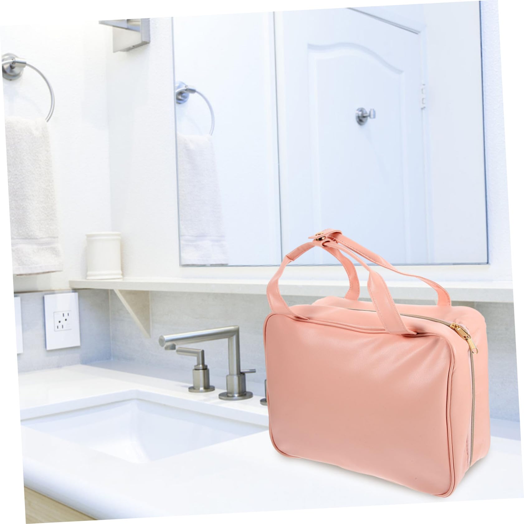 UKCOCO Trousse de Toilette Imperméable Compacte Suspendue pour Femmes Voyageuses Couleur Lotus Plusieurs Compartiments Pratique pour Cosmétiques et Articles de Toilette