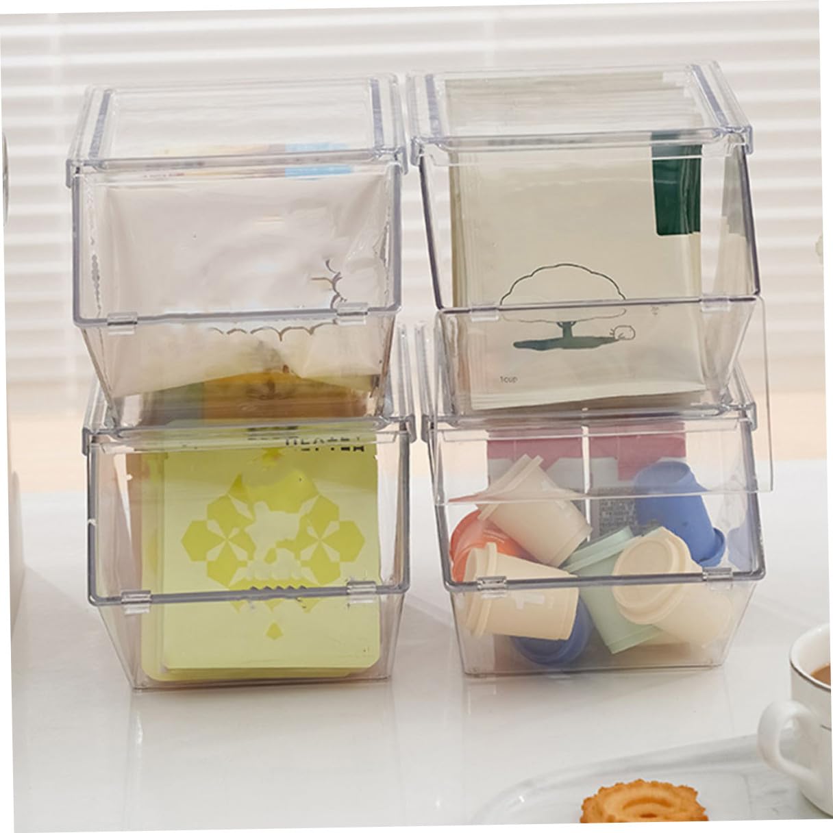 Gadpiparty 4 Stück Teiliges Acryl aufbewahrungsbox Deckel Stapelbare Teebeutel Zucker Kaffeepacket Organizer für Küche und Tisch Transparent Großzügiges Fassungsvermögen Langlebig und