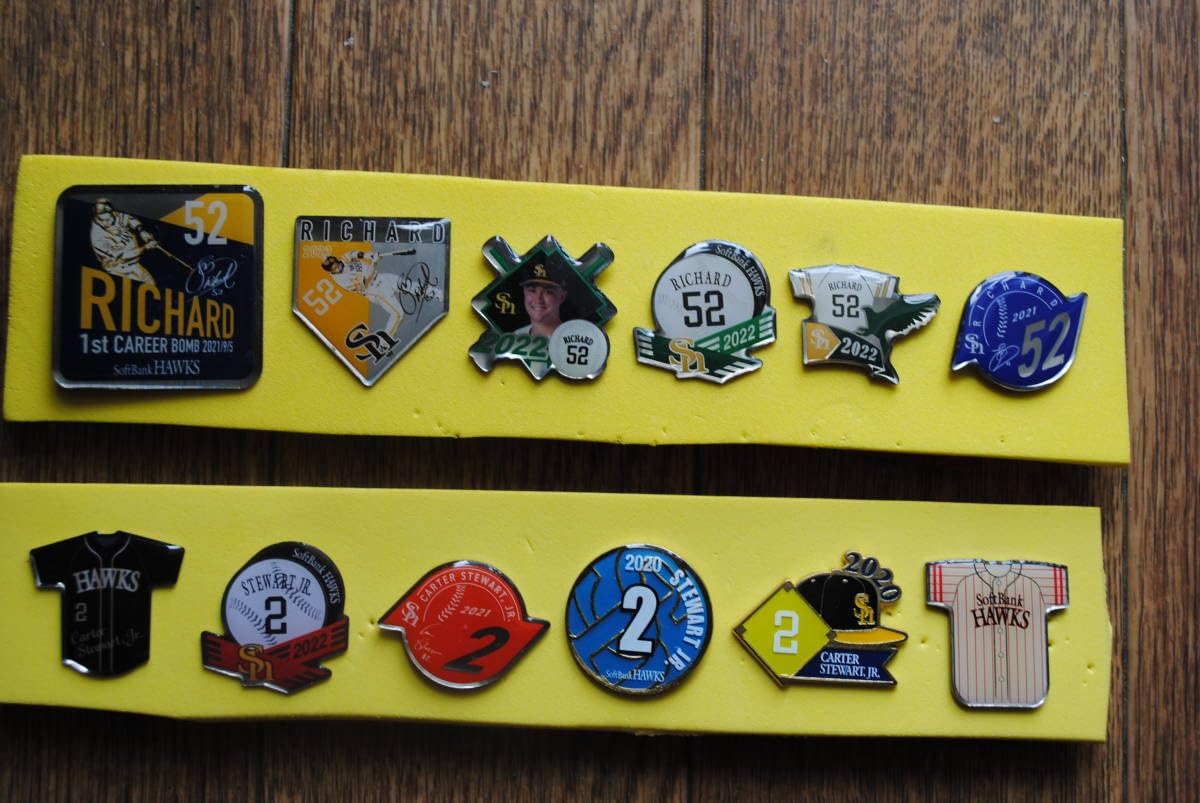 ホークス選手ピンバッジ