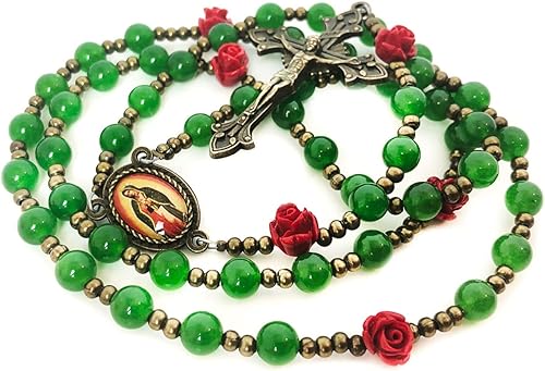 Nuestra Señora de Guadalupe Piedra de Jade Verde Esmeralda y Rosario de Rosa Roja, Piedra de jade, jade verde