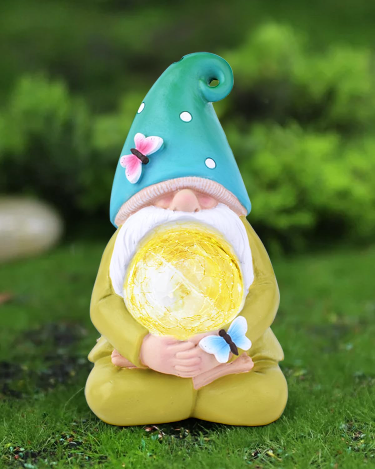 FREECUBE Solar Garden Gnomes Outdoor Statues Garden Decor for Outside Garden Gnome Statue Solar Garden Gnome Statue Waterproof Outdoor Patio Decor for