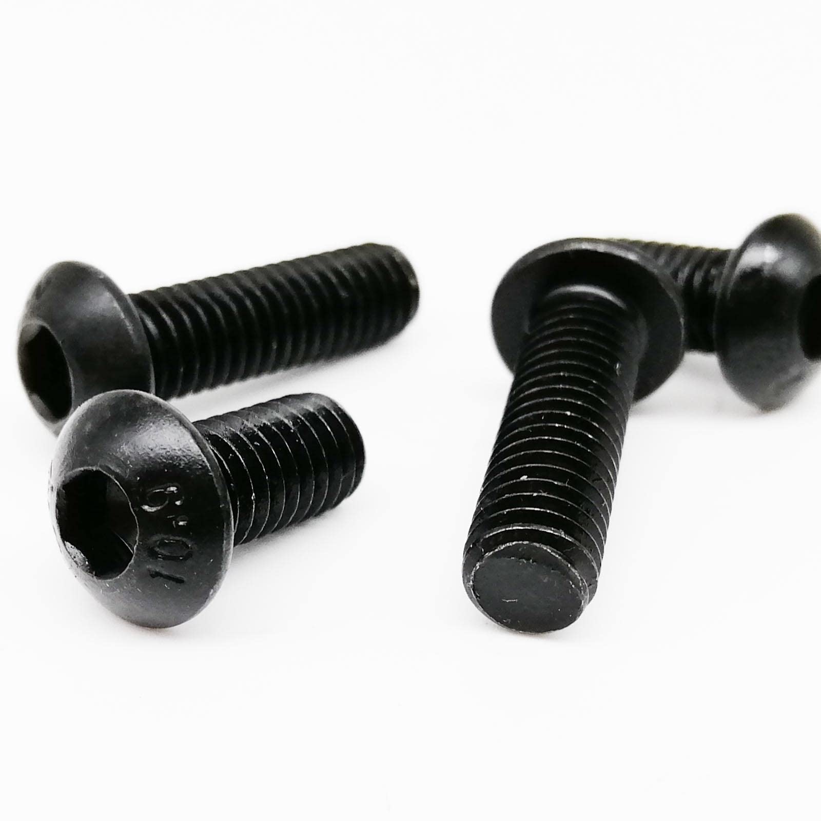 Tornillo Tornillo 5/10/25/50x M1.6 M2 M2.5 M3 M4 M5 M6 M8 Negro Grado 10.9 Acero Hexagonal Botón de Cabeza Redonda Tornillo L = 3-80mm Tornillo de Madera Insertos roscados