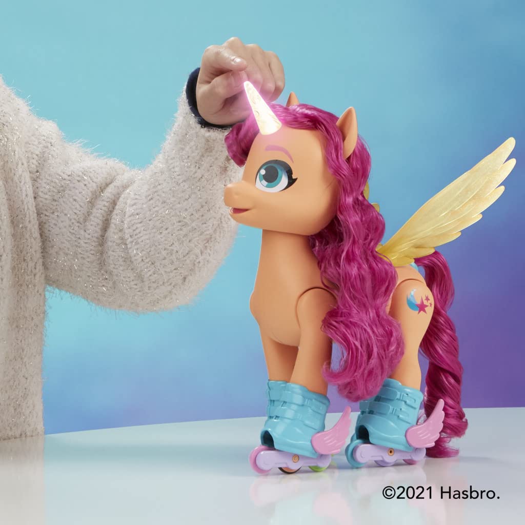 My Little Pony A New Generation - Sunny Starscout Canta y Patina - Juguete de 22,5 cm a Control Remoto, 50 reacciones, Luces y música en español