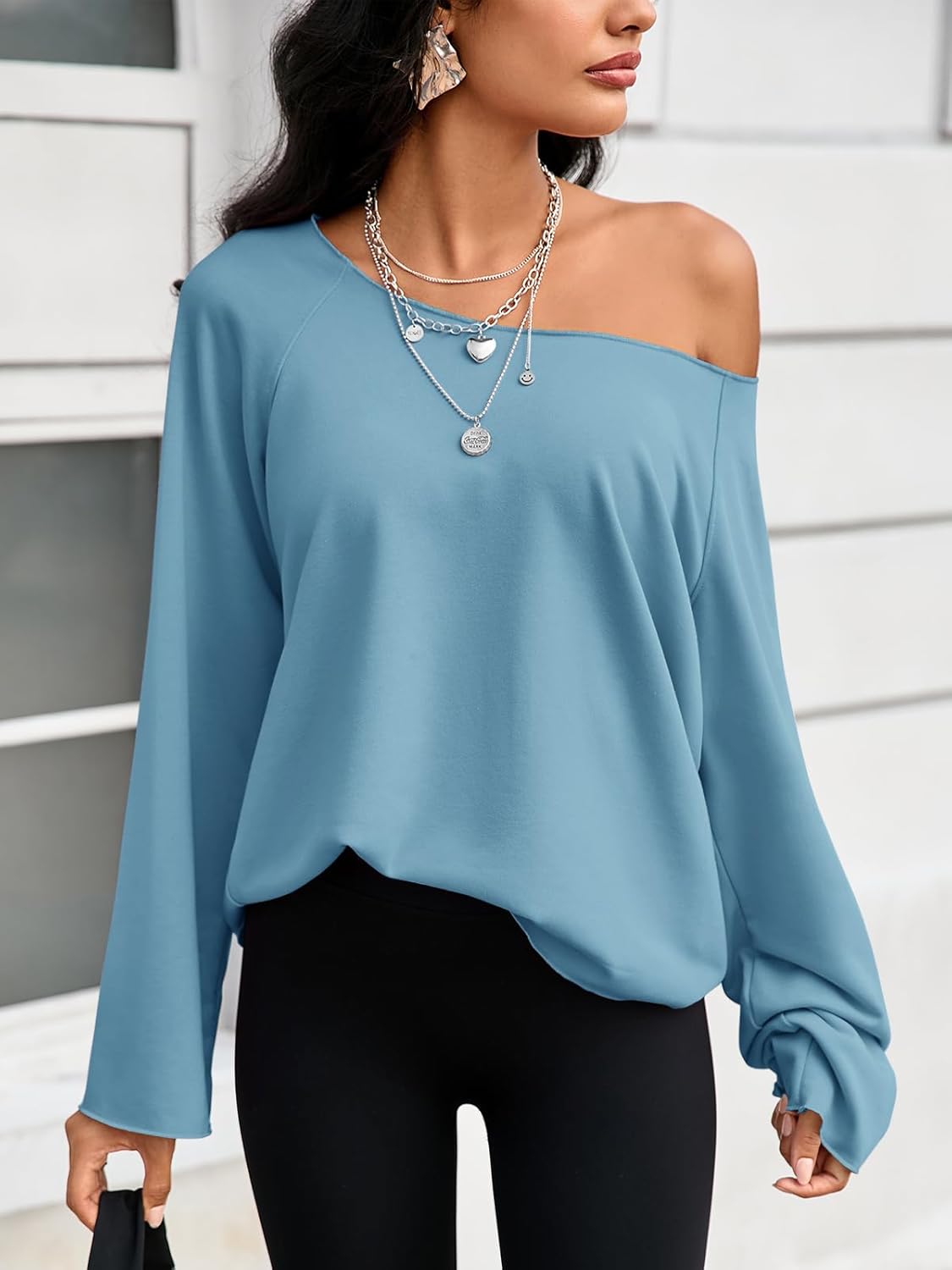 Fisoew Womens Off The Shoulder Tops Sweatshirts Lightweight Oversized Pullovers Long Sleeve Y2k Loose Fit Tunic Tops - Image 4