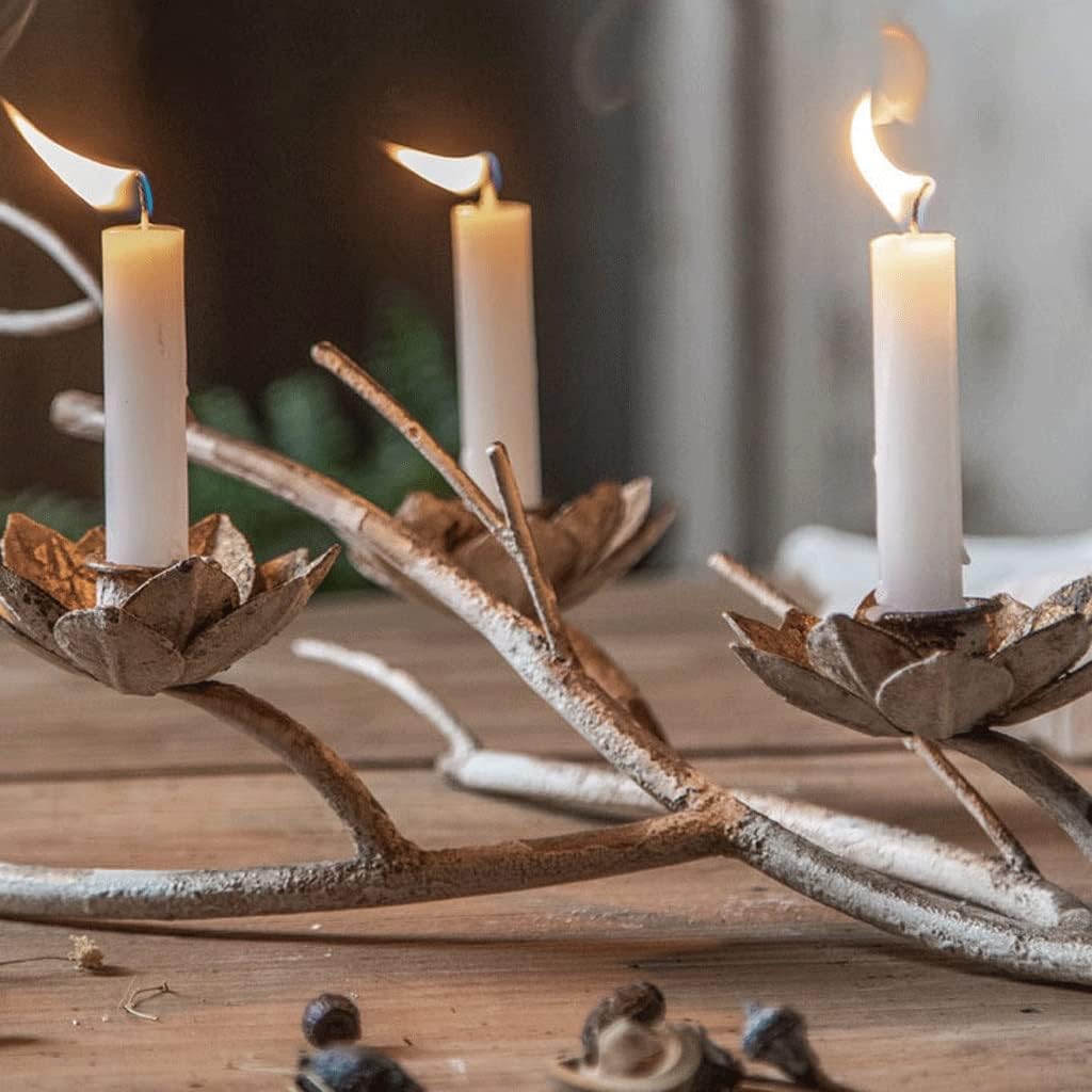 Vintage Candelabra Write Iron Rose Petal Candle Holder Tabletop Center Candle Holder Suitable for Dinner Living Room Kitchen Room Candle Stand