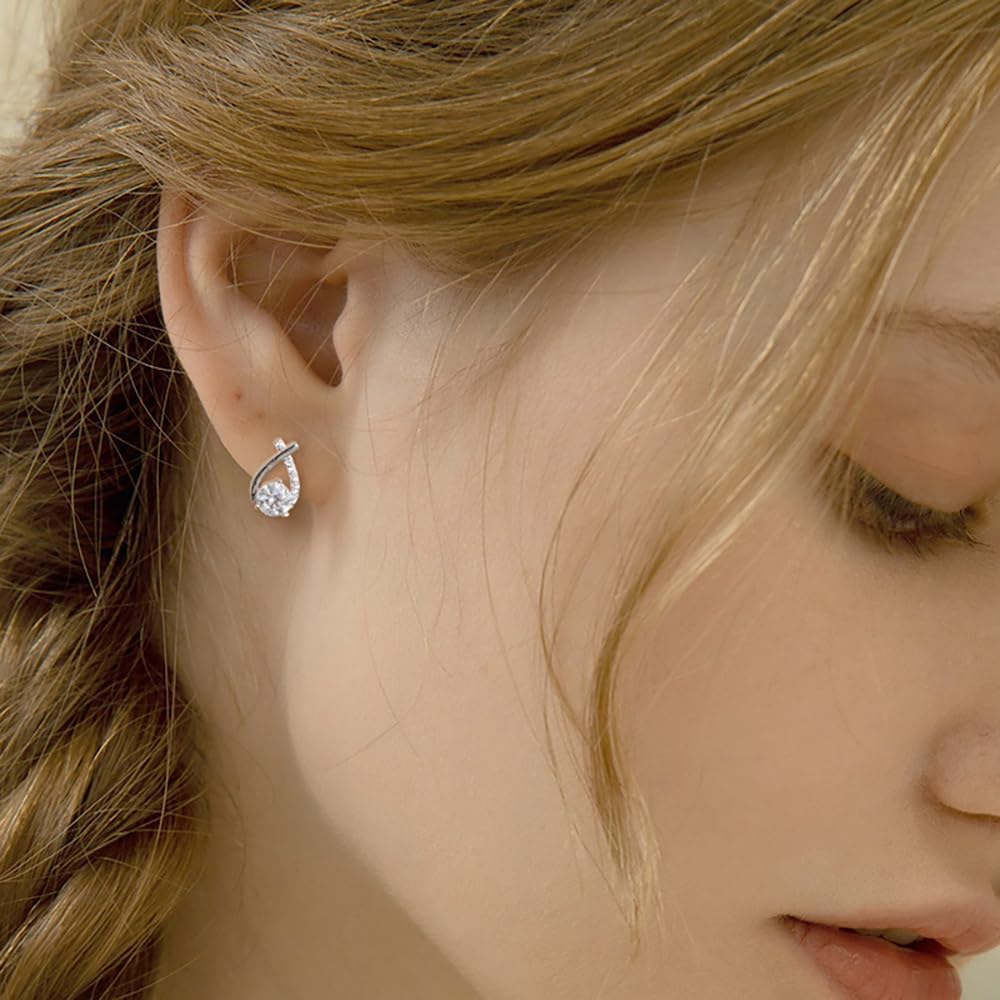 14K Gold 1CT Diamond Earrings for Women, D Color VVS1 Clarity, Minimalist Mermaid Tail Design, Elegant Gift for Wife on Birthday - Image 4