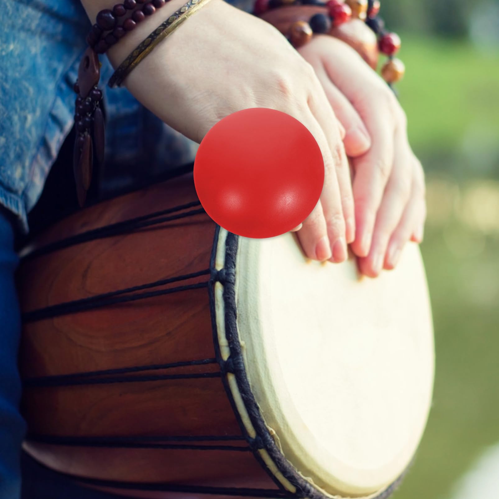 ERINGOGO Leichter Kunststoff Finger Shaker in Rot mit Sandfüllung zur Sinne Afrikanisches Trommelzubehör für Zuhause und Kindergarten
