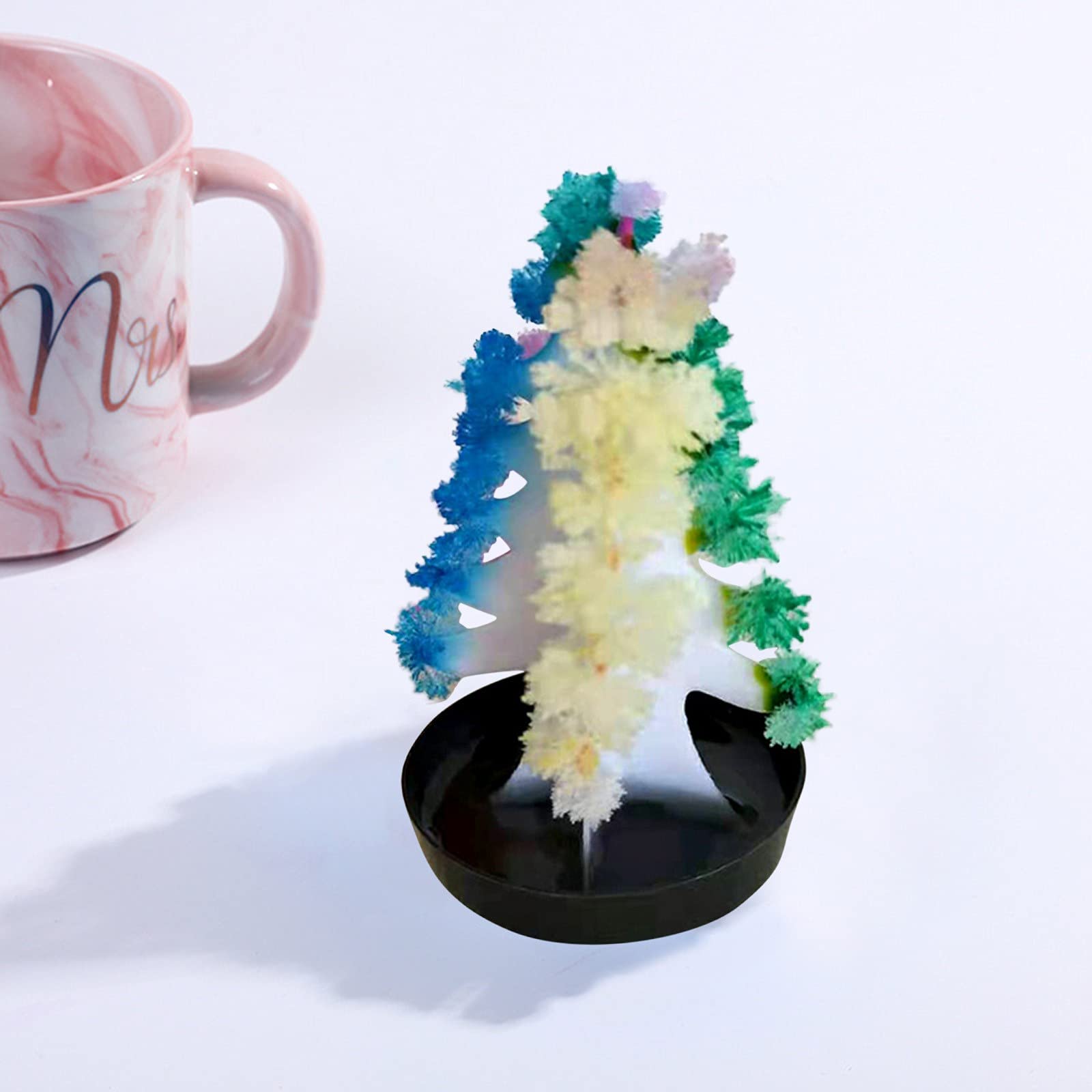 Magic Growing Crystal Christmas Tree Presents Novelty Kit for Kids Funny Educational and Party Toys, Christmas Prop (M, 3.93×2.56 inch)
