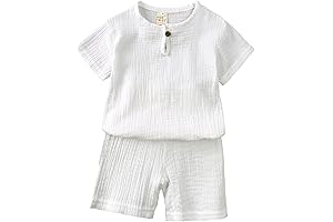 Chic Bassinet for Baby Boys: A Haven of Comfort and Style