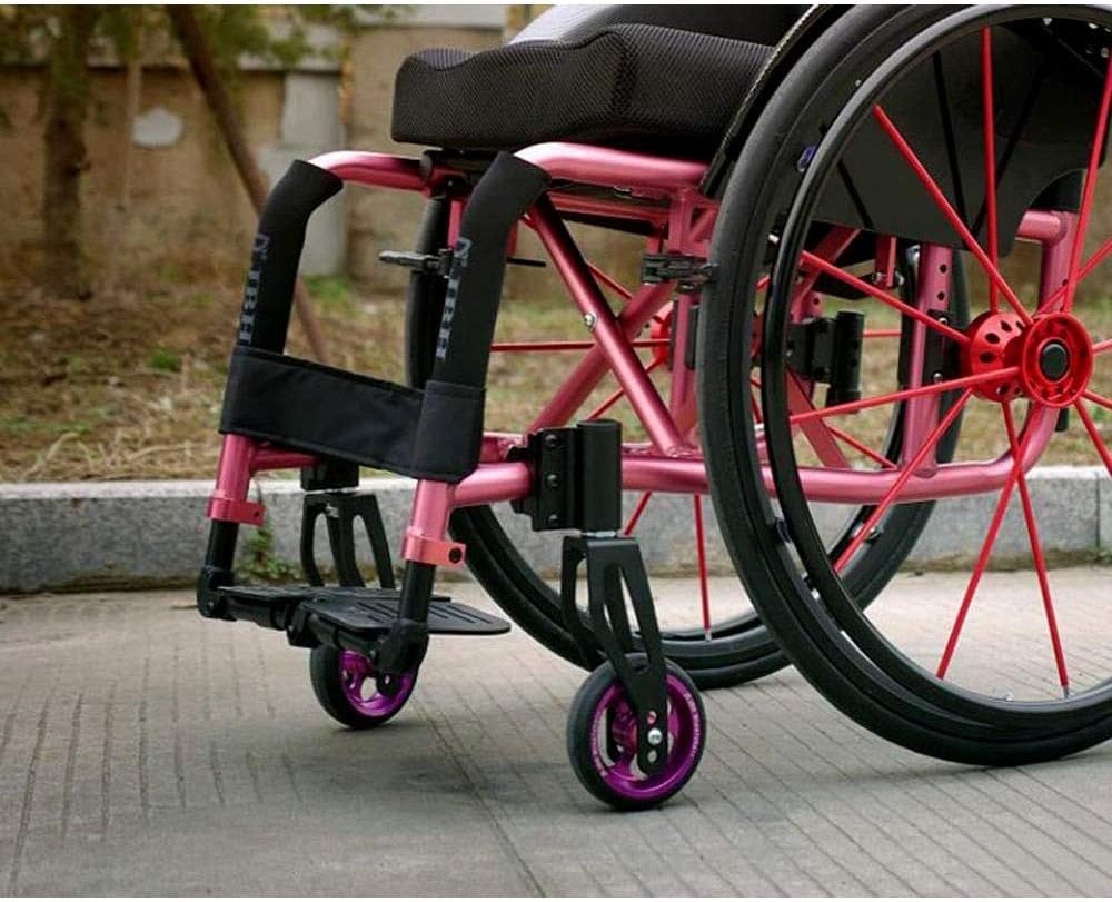 Silla de ruedas manual ligera todo terreno para 66-85 kg, diseño ergonómico con reposapiés oscilante y reposabrazos, silla de ruedas de aire autopropulsada para exteriores