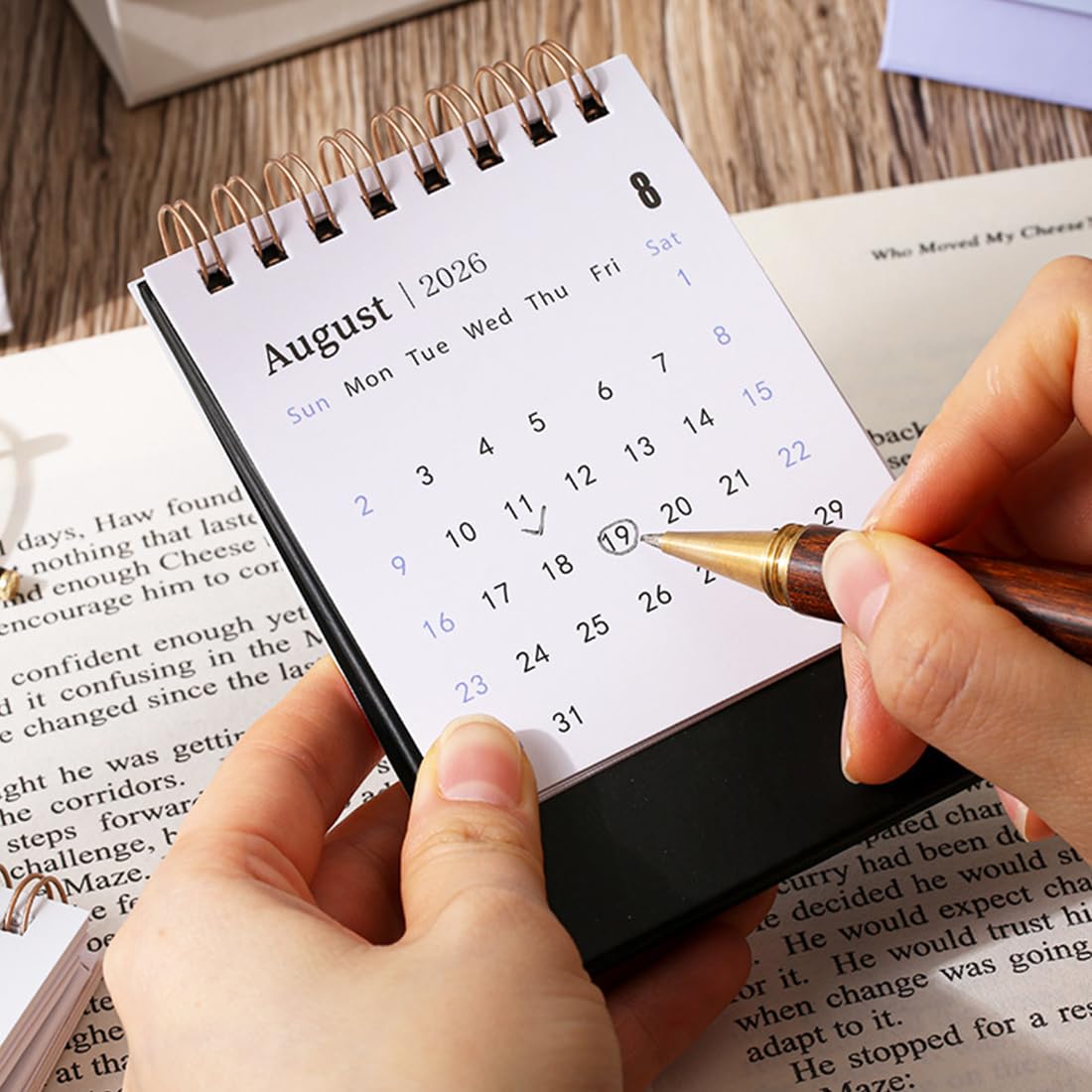 Mini Calendrier De Bureau, De Juillet 2024 à Décembre 2025, Petit Calendrier De Bureau à Rabat Pour La Maison, Le Bureau, L'école (blanc