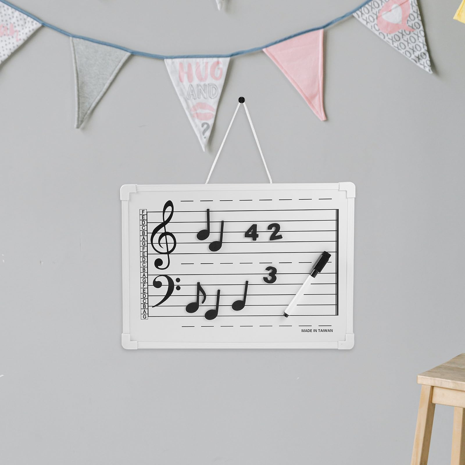 jojofuny Notentafel aus Kunststoff mit Magnetischen Notenaufklebern Abwischbares Whiteboard für Musikübungen Schreibtafel für Schule und Zuhause