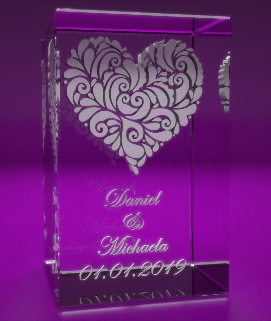VIP-LASER 3D Glas Kristall Quader XL Verziertes Herz und Deinen Namen + Datum im Hochformat Gravur. Persönliche Partnergeschenk