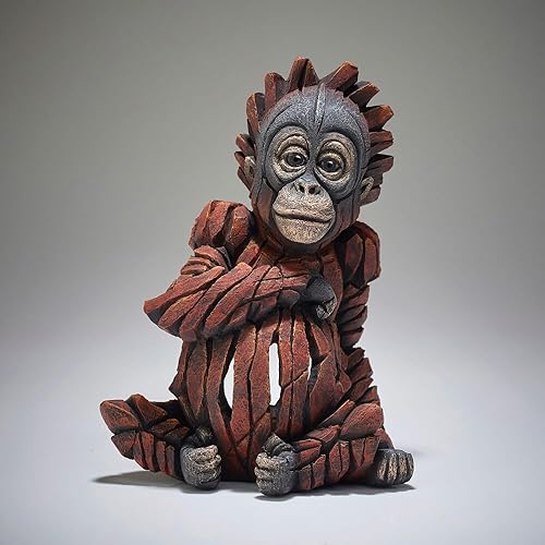 Miniatura 3 de Enesco Edge Sculpture Baby Orangutan - Figura de animal sentado, 7.875 pulgadas, naranja