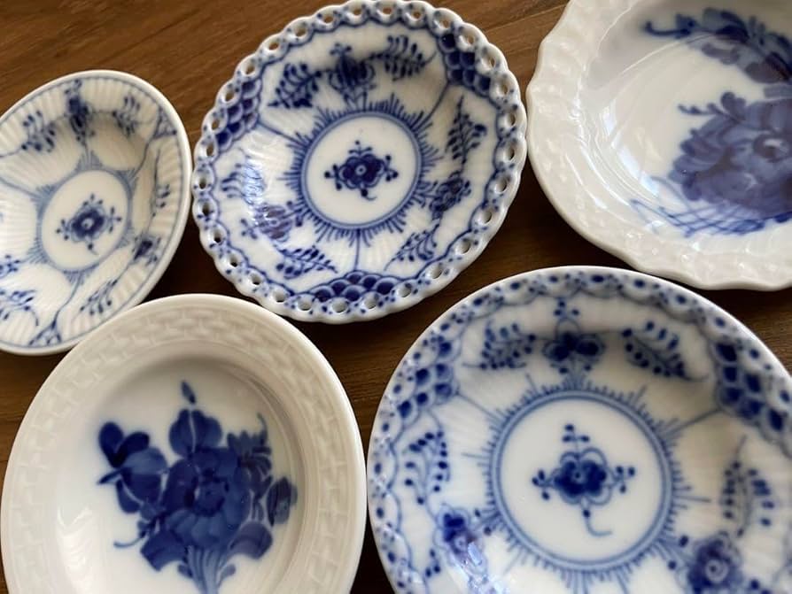 お値下げ♪ロイヤルコペンハーゲン　バタープレート　５枚 お値下げ♪ロイヤルコペンハーゲン バタープレート 5枚