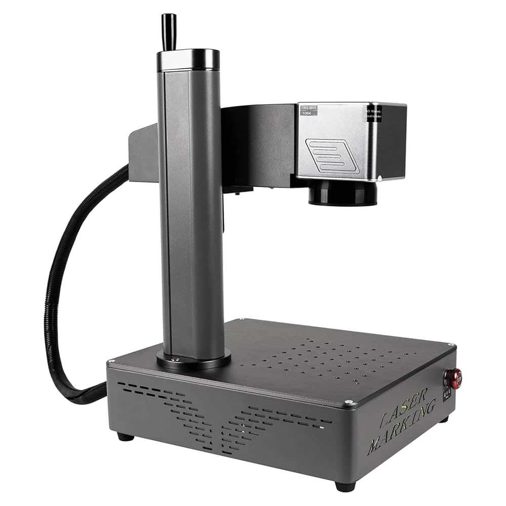 オリジナル彫刻// 東京の個展 10/18 ～11/02 11:30 ～18:30 日曜 月曜 休廊 新作