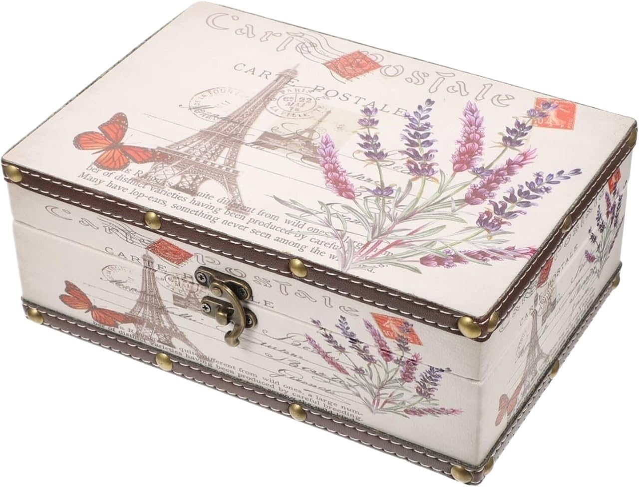 Boîte à bijoux antique en bois sur une coiffeuse rétro pour sublimer votre chambre