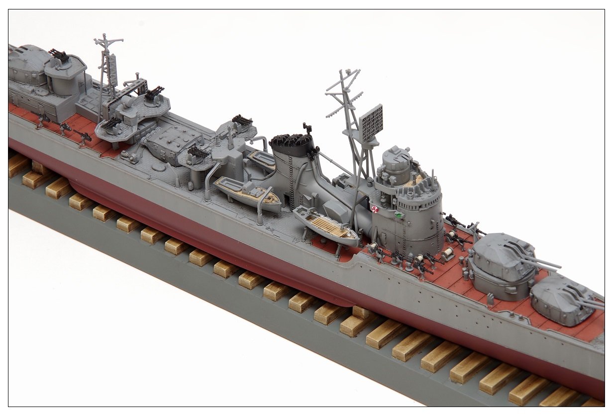 日本海軍駆逐艦 冬月 1945 1:350スケール　WAVEウェーブ Amazon | ウェーブ 1/350 日本海軍 駆逐艦 冬月 1945 プラモデル BB102