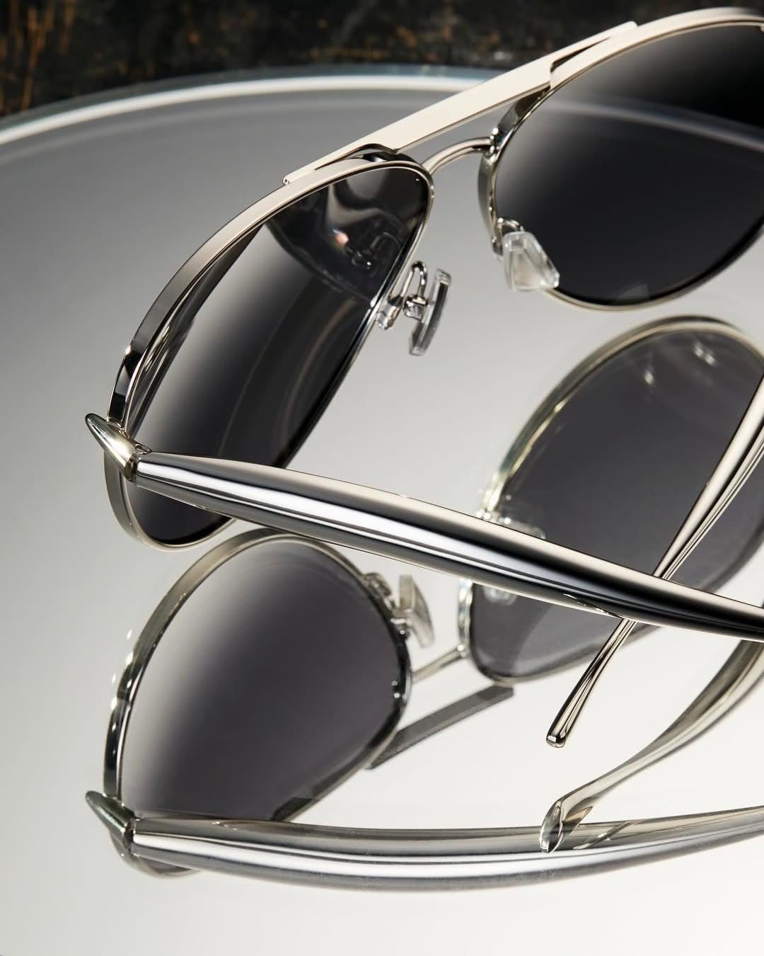 Retro Gold Aviator Sunglasses for Women Men, 2025 Metal Oversized 70s Aviators Sun Glasses - Image 4