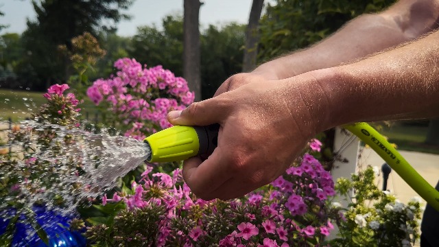 Amazon.com: Flexzilla Twist Action Garden Hose Nozzle Sprayer
