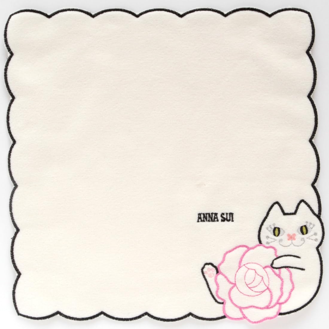 Amazon｜ANNA SUI (アナスイ) タオルハンカチ (薔薇＆ネコ刺繍) 猫 猫