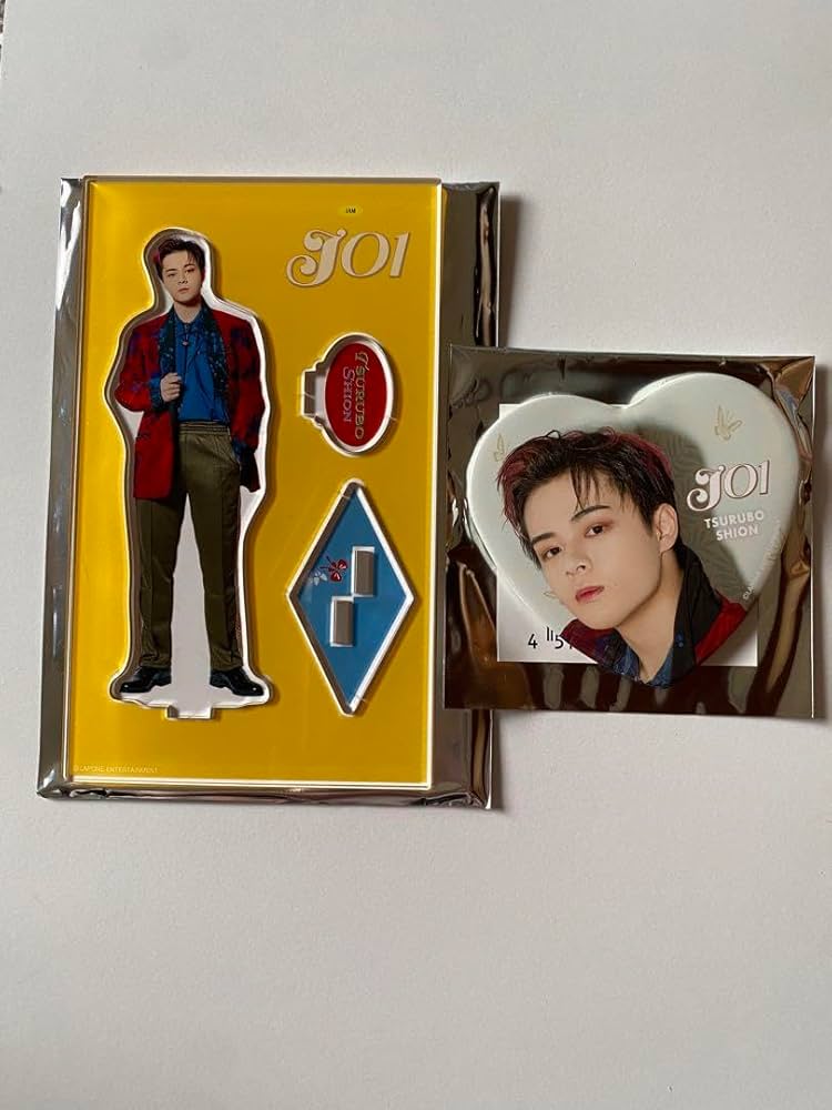 JO1 鶴房汐恩 アクスタ アクキー 缶バッジ セット JO1 鶴房汐恩アクリルスタンド缶バッジセット