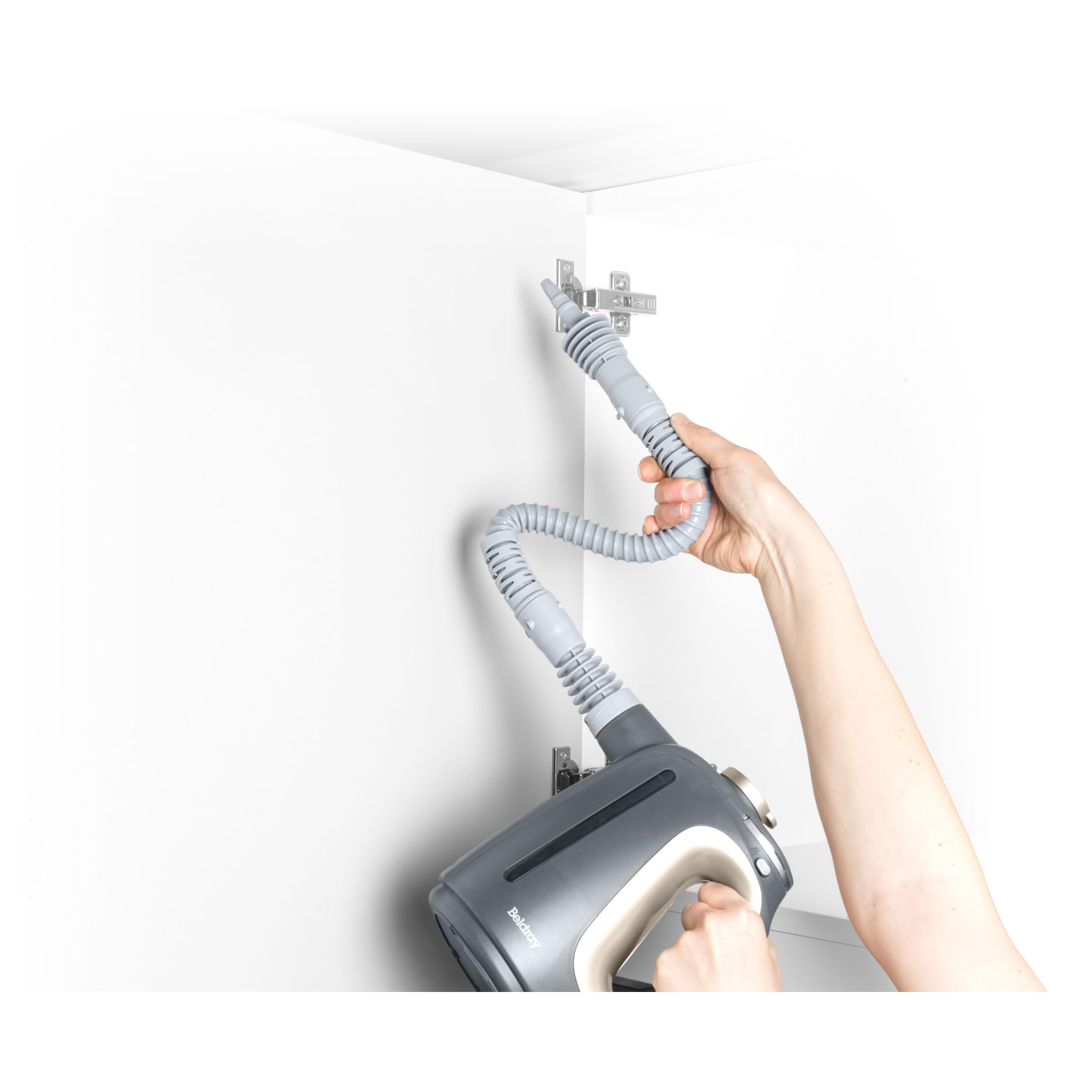 Pulitore a vapore 15 in 1 Beldray – Pulitore portatile multifunzione, pulizia senza prodotti chimici, pronto in 20 secondi, include spazzole, tamponi per mocio e ugelli, 550 ml, 1350W, BEL01987VDE
