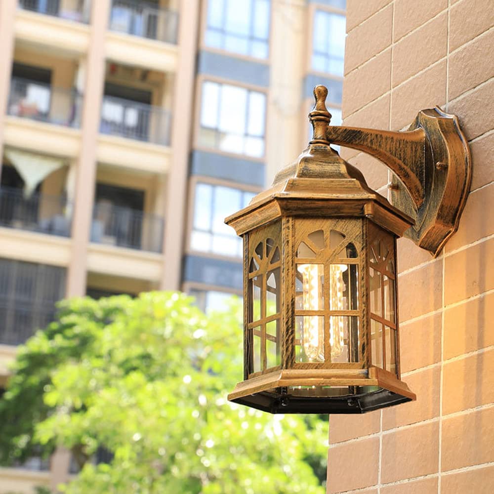 Luminaire Exterieur de château de Style Country minium, Applique murale étanche en Verre Abat-jour E27, pour Terrasse Véranda Balcon Patio Jardin (Laiton)