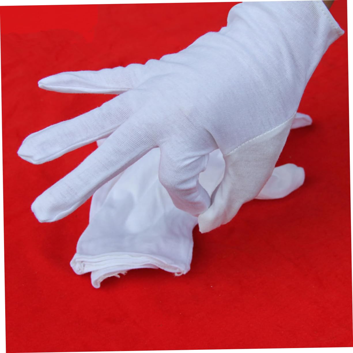 Trompeta para Niños Pequeña de Metal Boquilla y Guantes, Instrumento Musical Educativo para Estudiantes, Juguete de Trompeta para Principiantes y Banda Escolar
