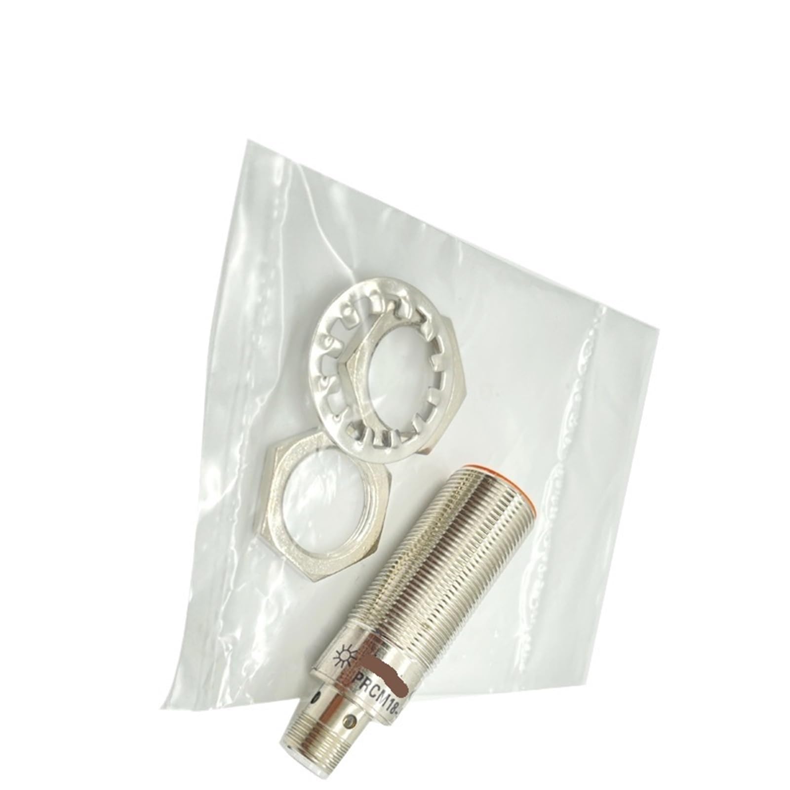 Capteurs de proximité PRCM18-8DN pour stopper les pannes de détection sur convoyeur x2