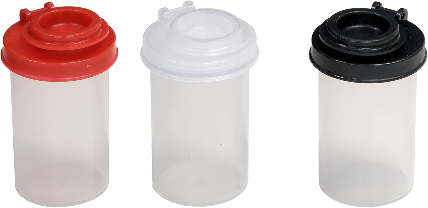 BRAZZA Salt and Pepper Shakers Moisture Proof Set, perfect to go Camping Picnic Outdoors Kitchen Lunch Boxes Travel Spice Set Clear with Black Lids Plastic Airtight Spice Jar Dispenser (3, Small)
