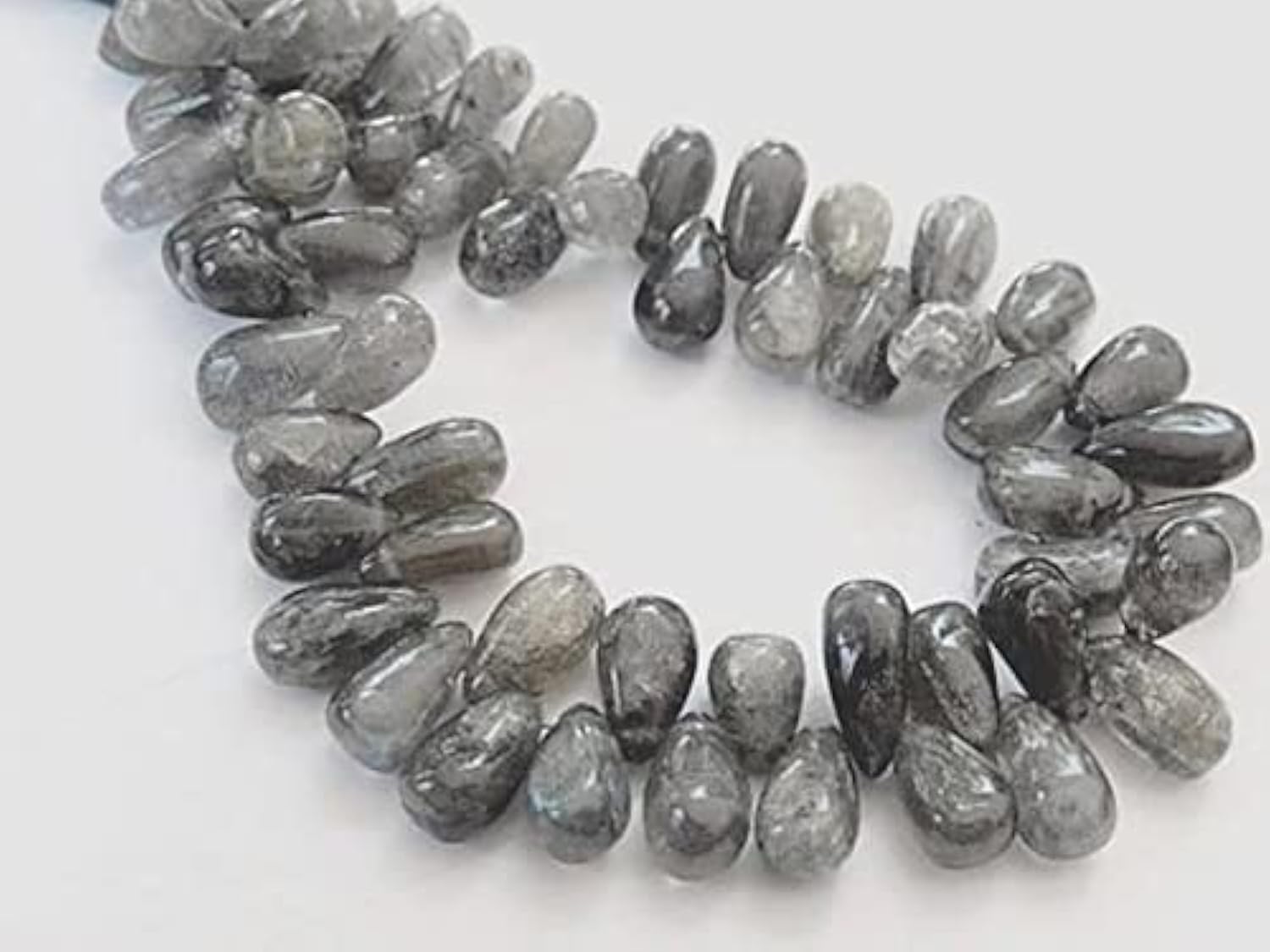 Perle labradorite sans imperfection : gouttes polies lisses 9-11mm pour enfilage facile