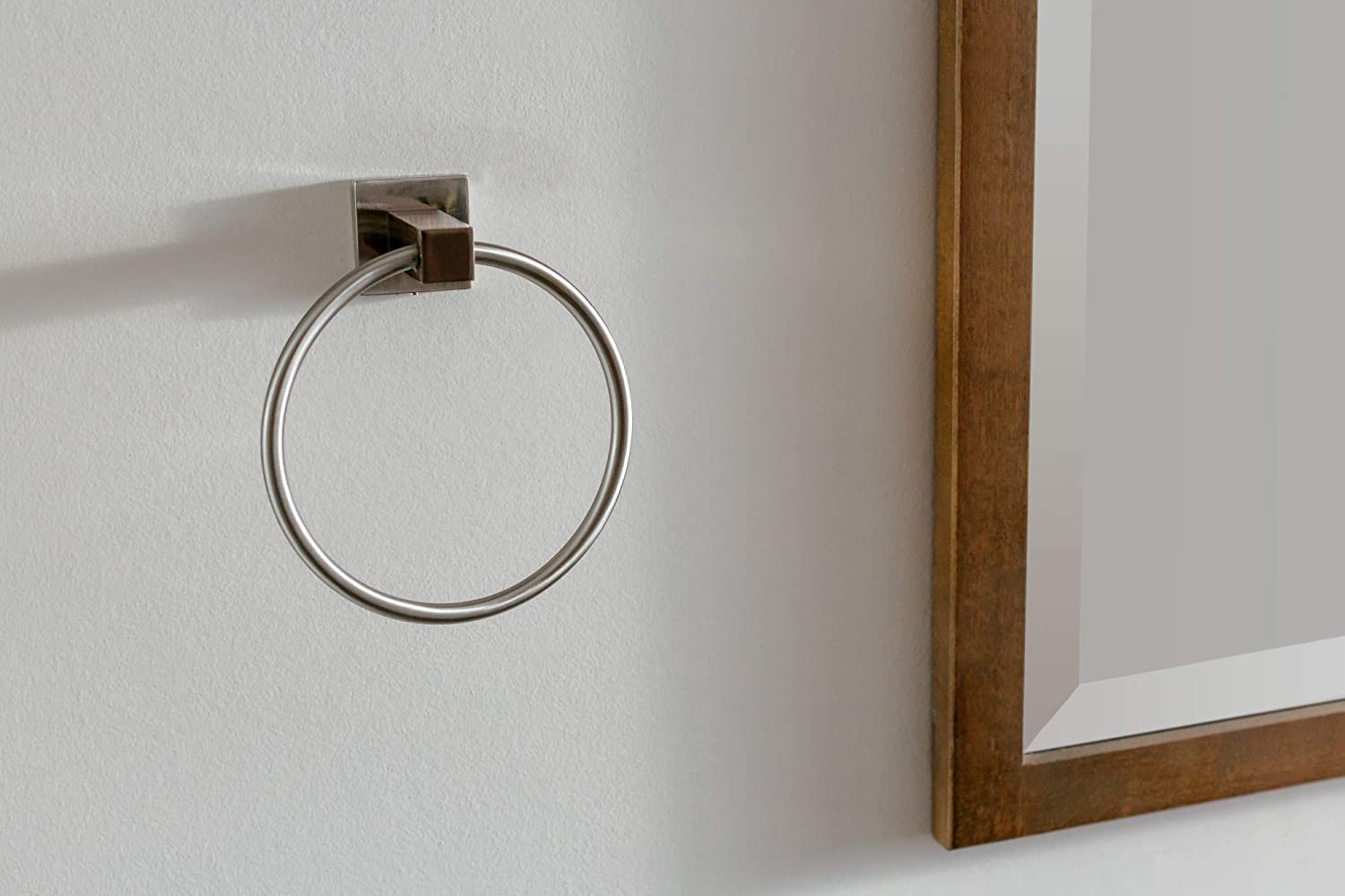 YUET Toallero de Anilla, Porta Toallas Redondo, Acero Inoxidable Percha De Baño, Anillo De Toalla para Baño, Cocina, Montaje en Pared (Plata)