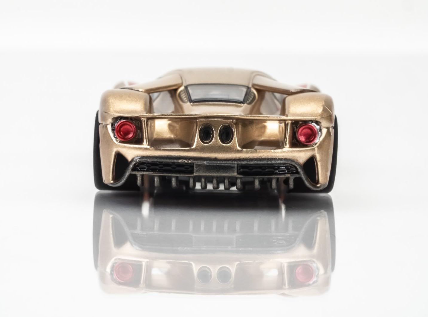 AFX/Racemasters Ford GT Heritage #5 Gold AFX22061 HO Slot Racing Cars