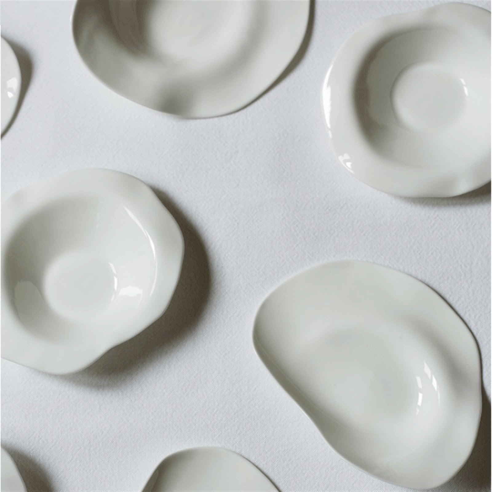 Talerze Obiadowe Ceramiczny talerz obiadowy Domowy biały nieregularny ceramiczny Talerz na sos przekąski Miska deserowa ciasto